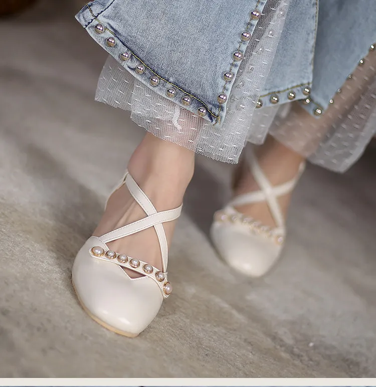 Women's Square Closed Toe Hollow Out Beading Medium Block Heel Sandals