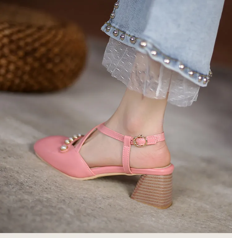 Women's Square Closed Toe Hollow Out Beading Medium Block Heel Sandals